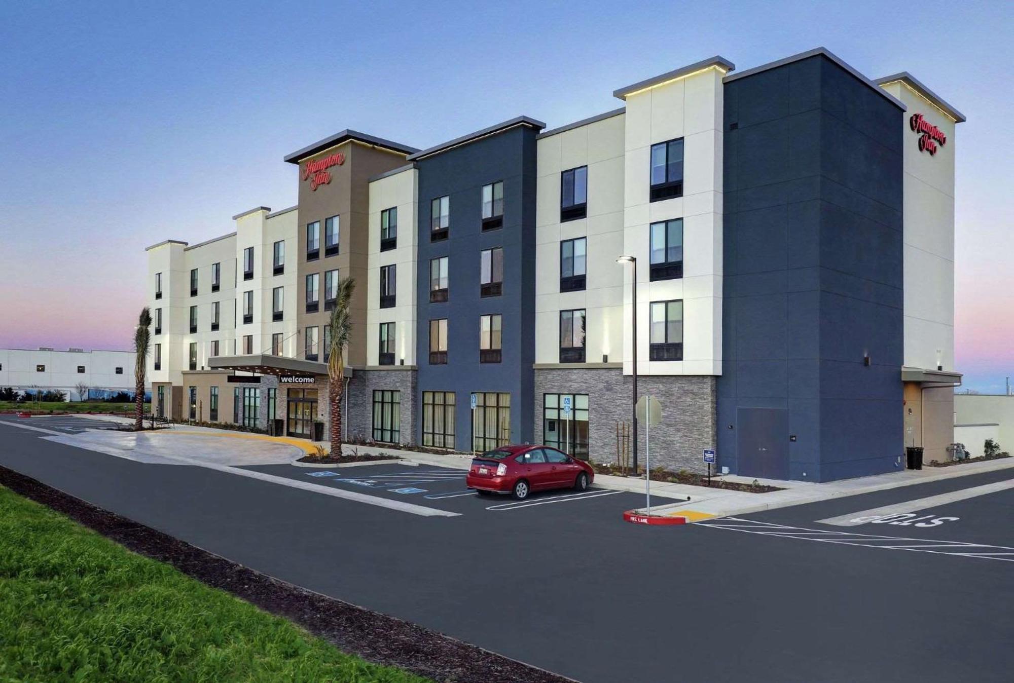 Hampton Inn Patterson, Ca Exterior photo